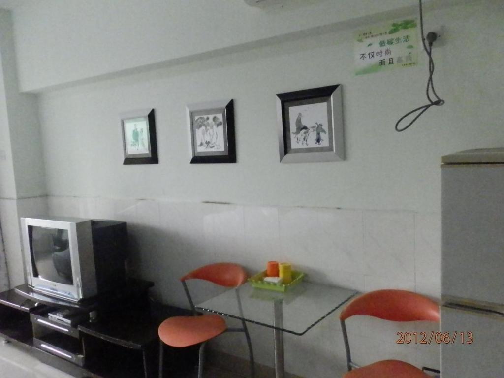 Xingfu Hotel 난닝 시 객실 사진